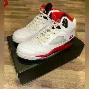 Air Jordan 5's retro size 8 white black and red